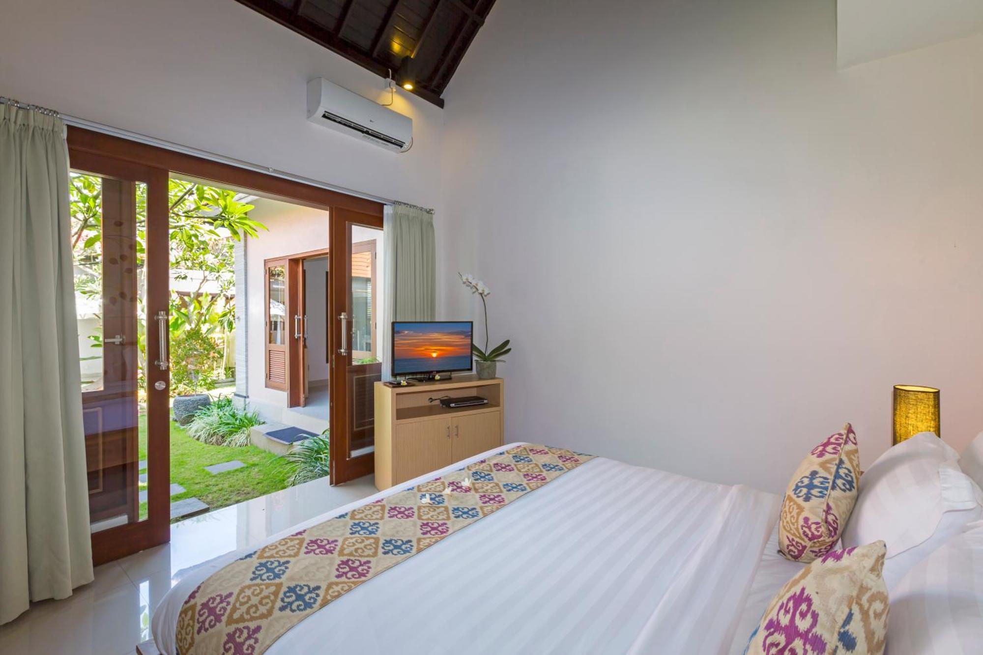 Kubal Villa And Living Seminyak Canggu Екстериор снимка
